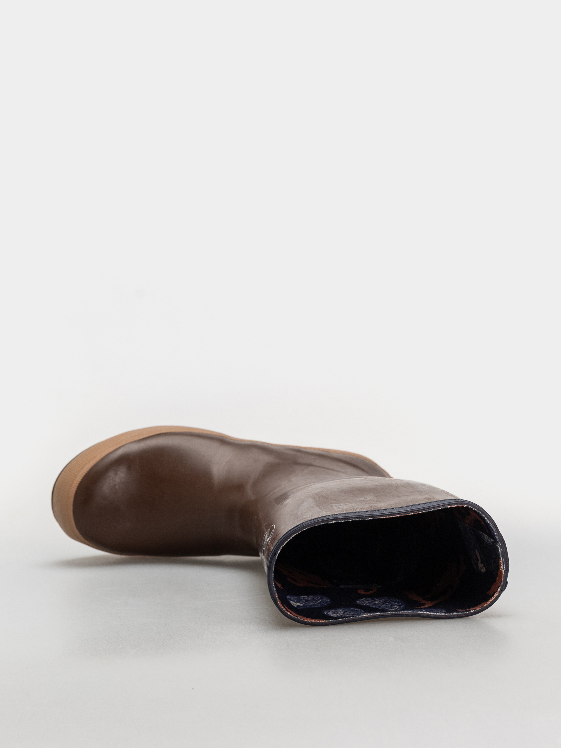 Взуття Xtratuf Salmon Sisters 15 Legacy Boot Wmn (brown kelp oyster)