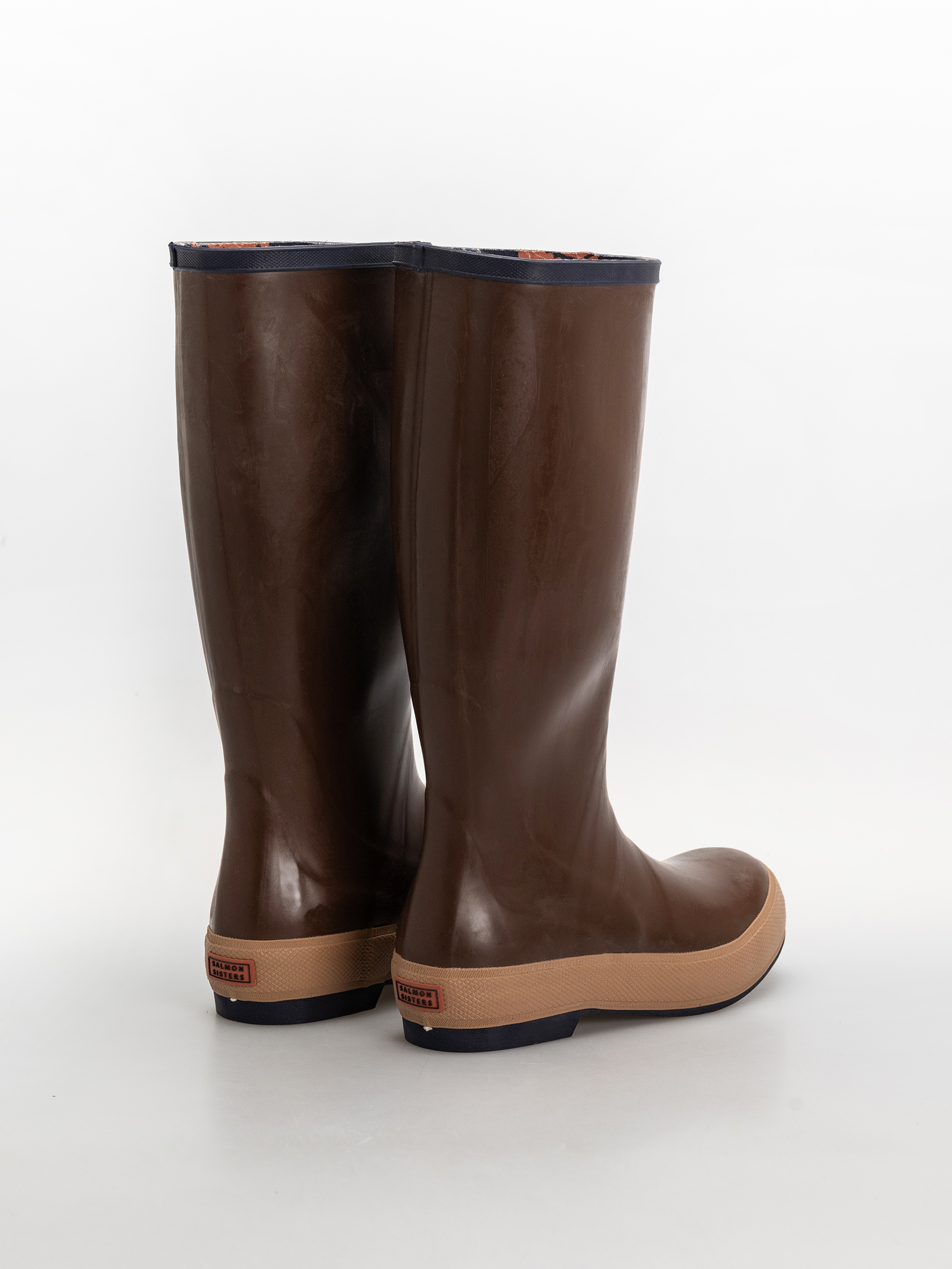 Взуття Xtratuf Salmon Sisters 15 Legacy Boot Wmn (brown kelp oyster)