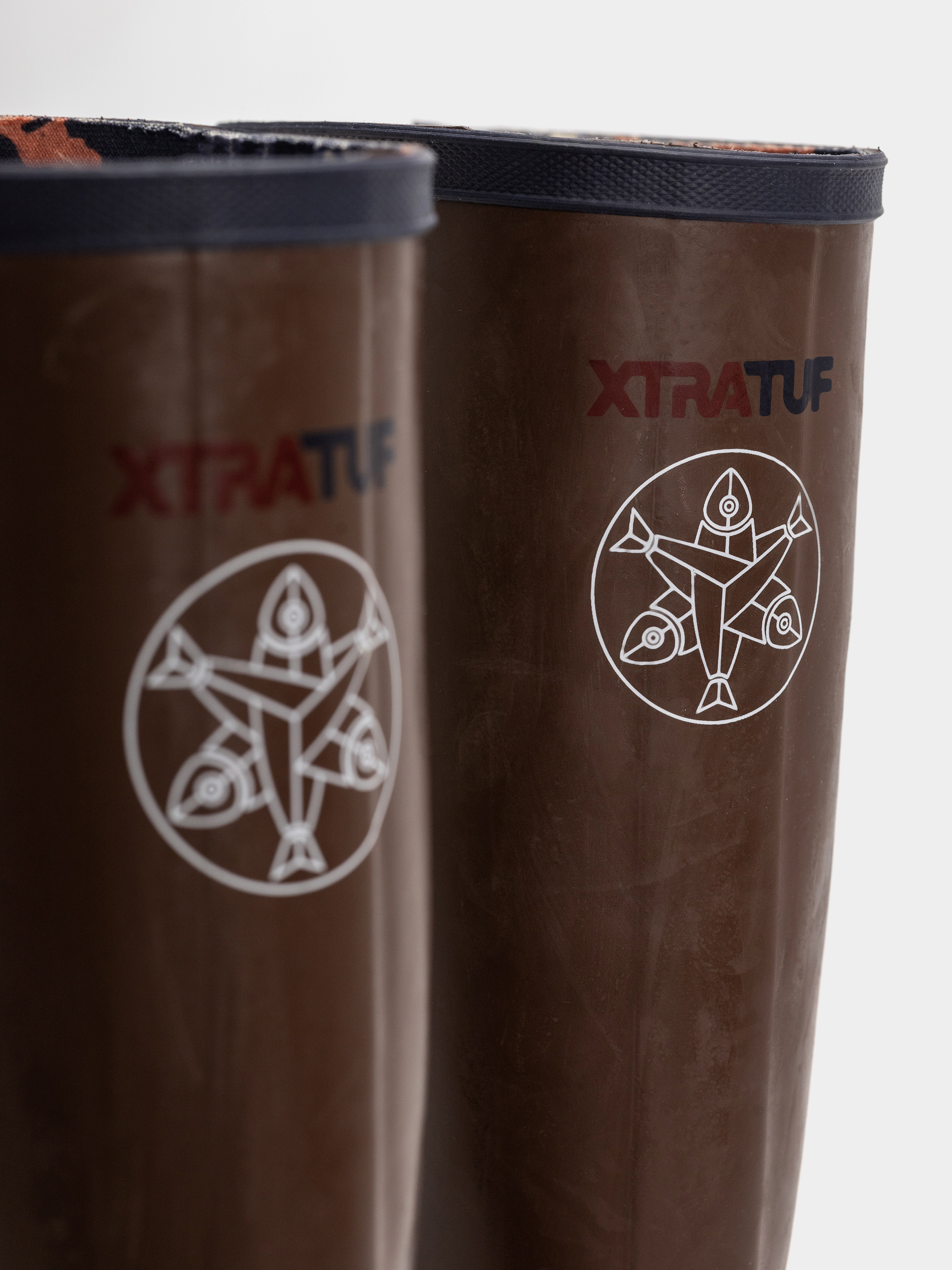 Взуття Xtratuf Salmon Sisters 15 Legacy Boot Wmn (brown kelp oyster)