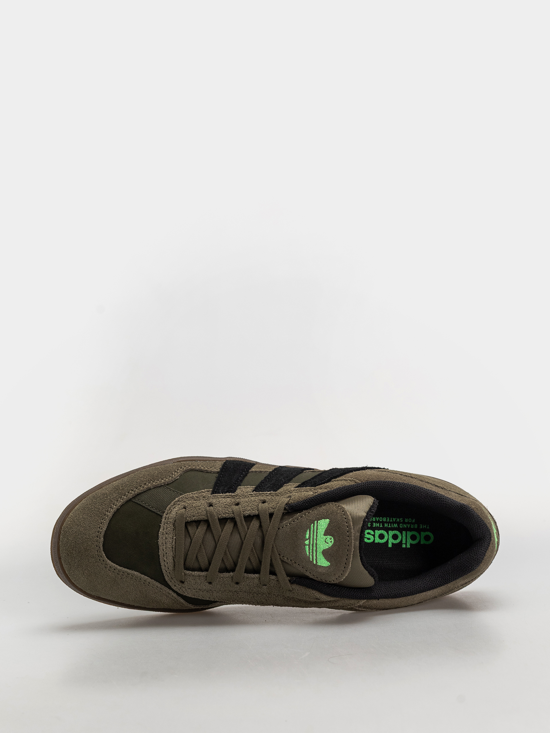Взуття adidas Aloha Super (olistr/cblack/gum5)