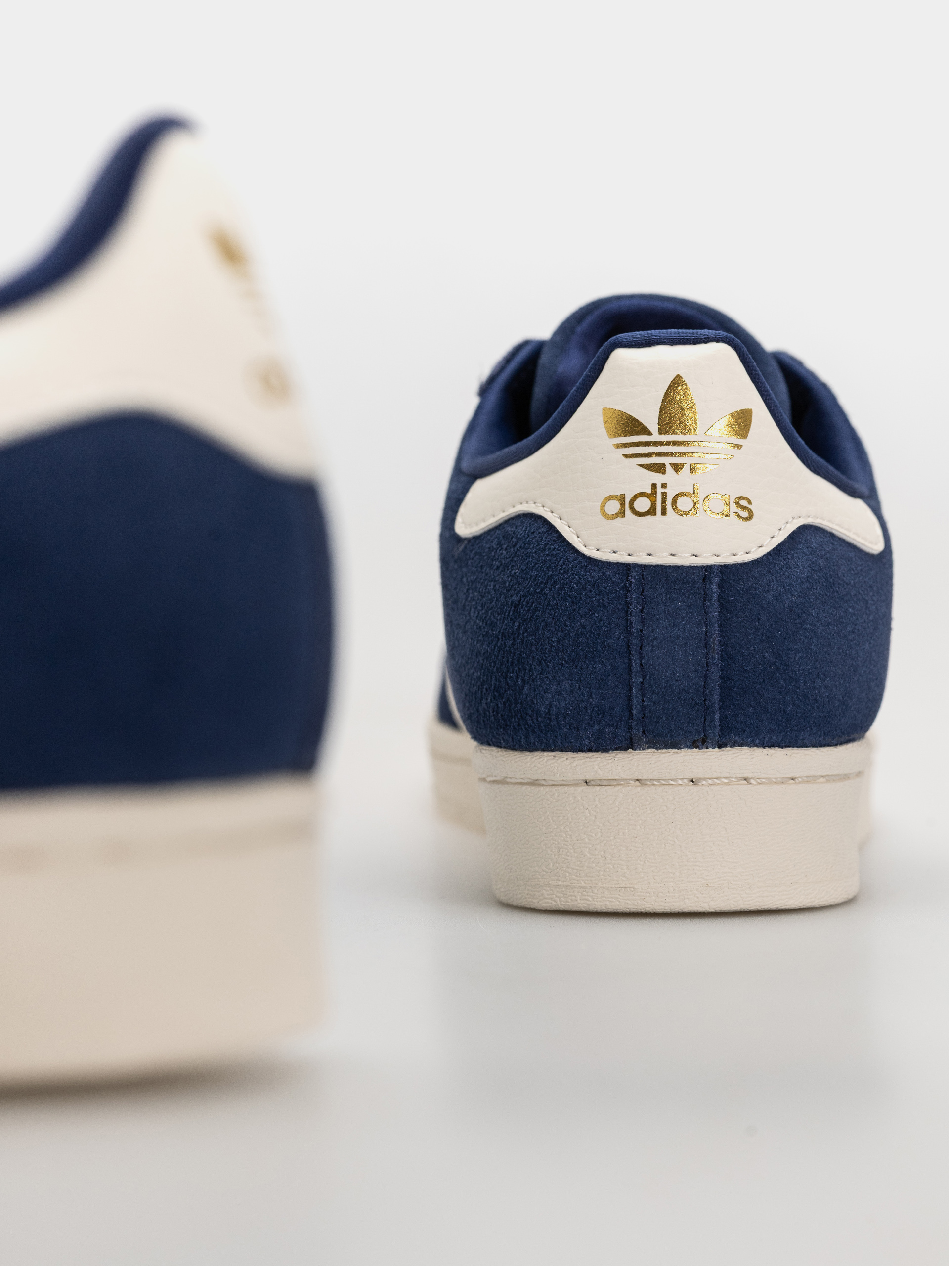 Взуття adidas Superstar Adv (dkblue/cwhite/goldmt)