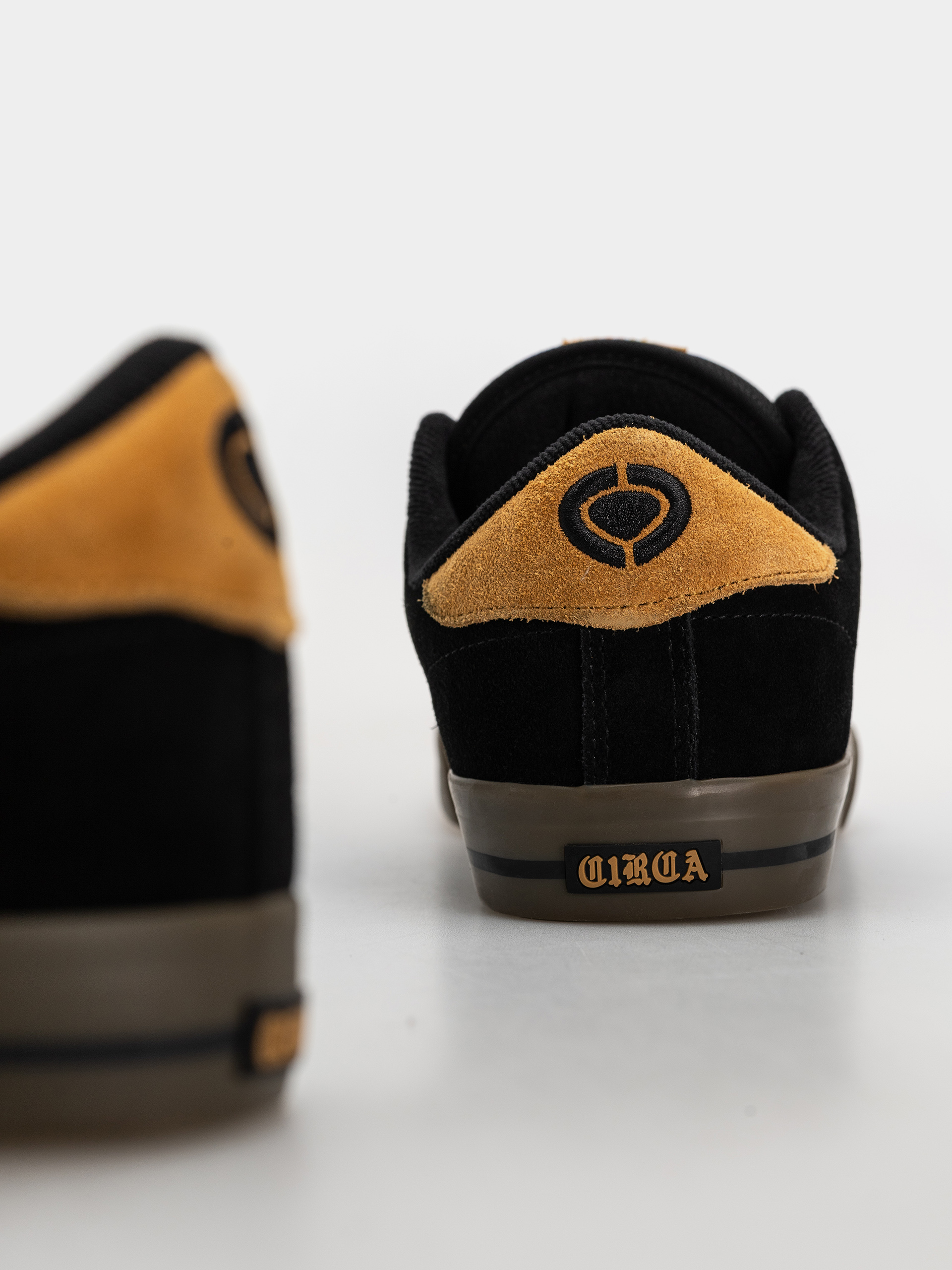 Взуття Circa Al 50 (black beeswax gum)